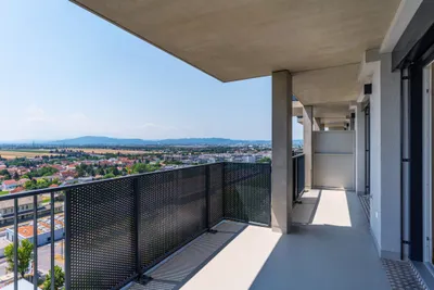 All inclusive mit Riesenbalkon!!! Strom, Heizung, Fitnessraum, Internet + TV und Concierge inklusive! – Bild 3