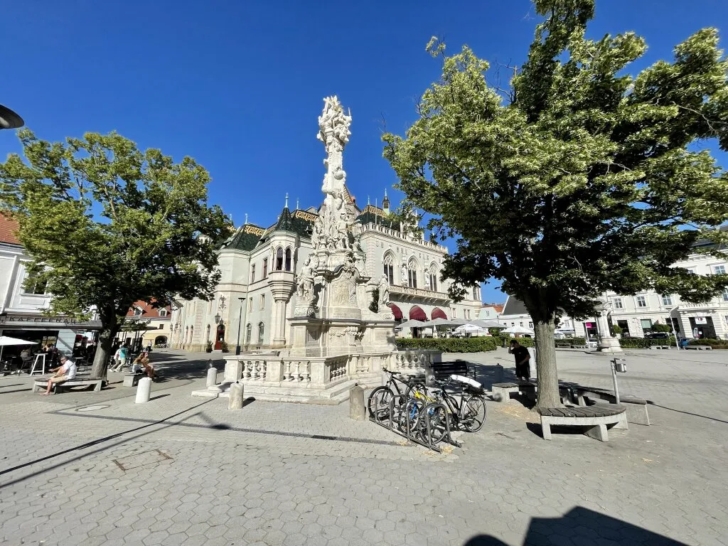 Ruhig! Zentral! Moderne 4 Zimmer-Wohnung - Nähe Korneuburger Hauptplatz! - Ansicht 2