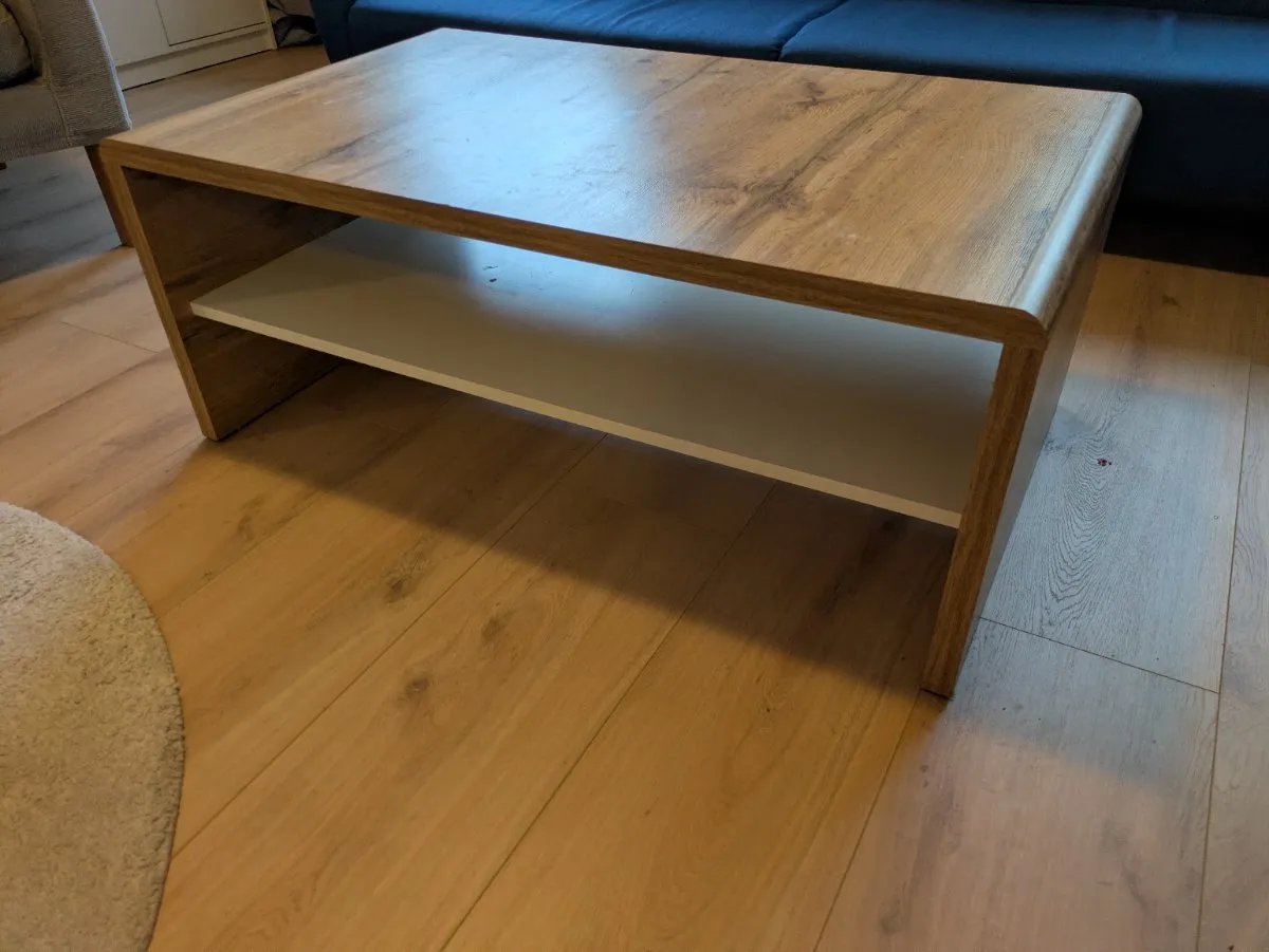 Zu verschenken - Tisch Couchtisch, € 0,- (5020 Salzburg)