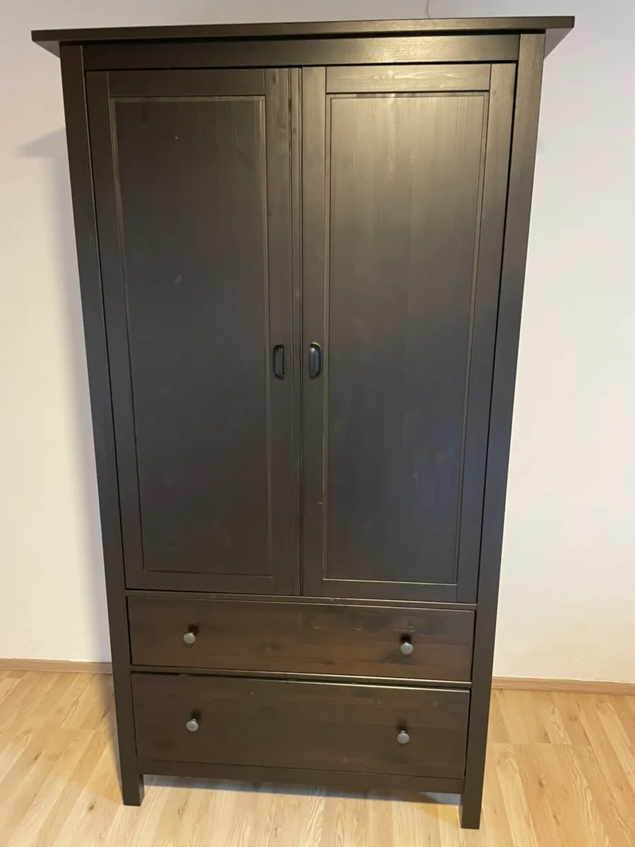 Ikea Hemnes Kleiderschrank, € 110,- (4802 Ebensee)