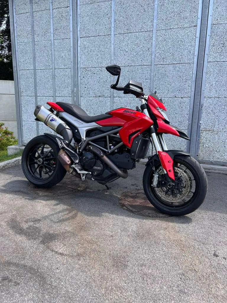 Ducati Hypermotard