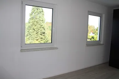 2-Zimmer-Gewerbeimmobilie mieten in Baden – 53 m², € 710 – Bild 3 von 9