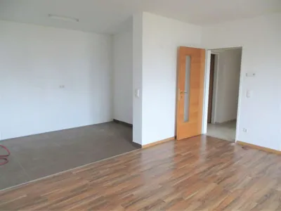 2-Zimmer-Wohnung mieten in Linz – 60 m², € 655 – Bild 3 von 7