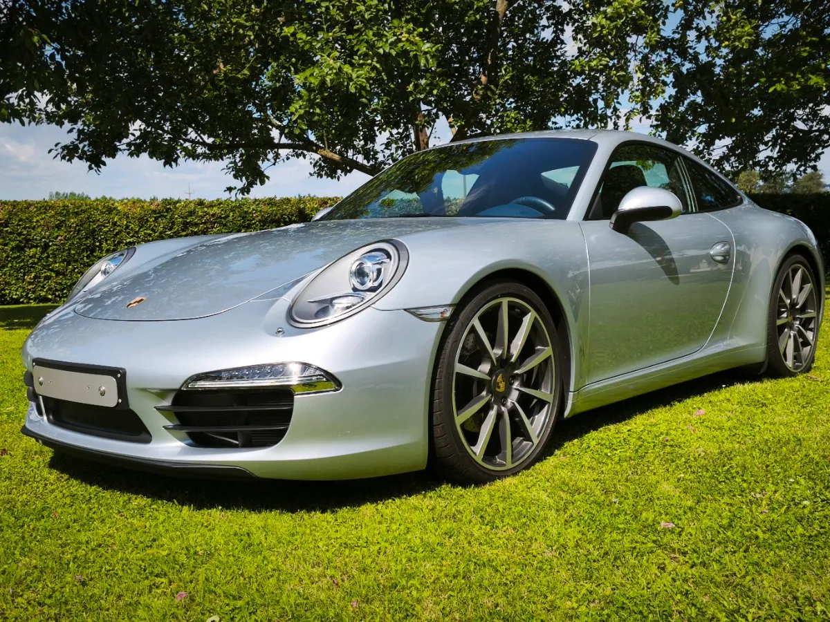 Porsche 911