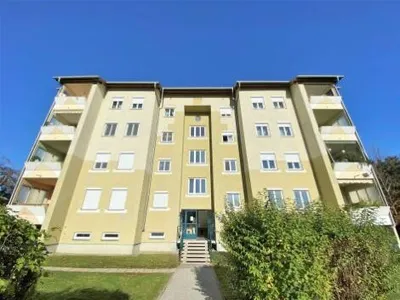 3-Zimmer-Wohnung kaufen in Baden – 90,4 m², € 268.000