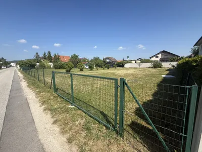 Grundstück kaufen in Baden – 555 m², € 222.000