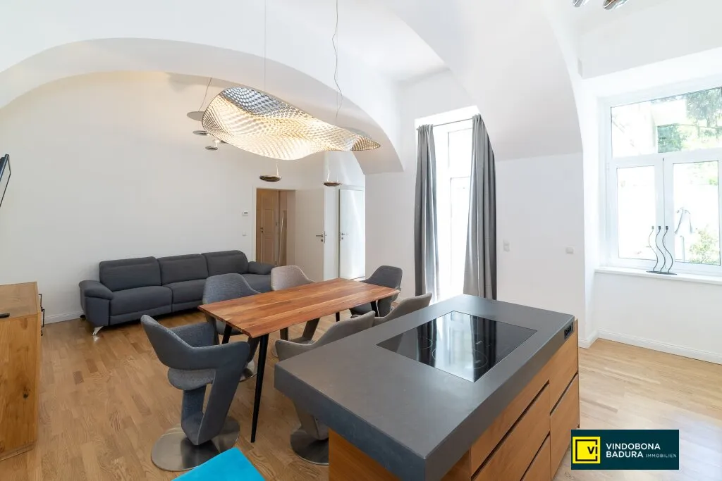 Wohnen beim Naschmarkt: Stilvolle 2-Zimmer-Wohnung mit Terrasse & Wohlfühlkomfort in ruhiger Innenhoflage - Ansicht 3