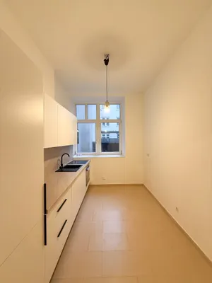 6-Zimmer-Gewerbeimmobilie mieten in Wien – 131 m², € 2.483 – Bild 5 von 25