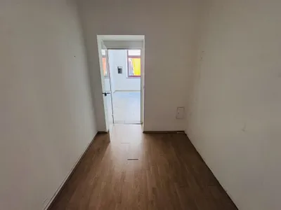 6-Zimmer-Gewerbeimmobilie mieten in Wien – 131 m², € 2.483 – Bild 17 von 25