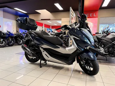 Honda Forza 300