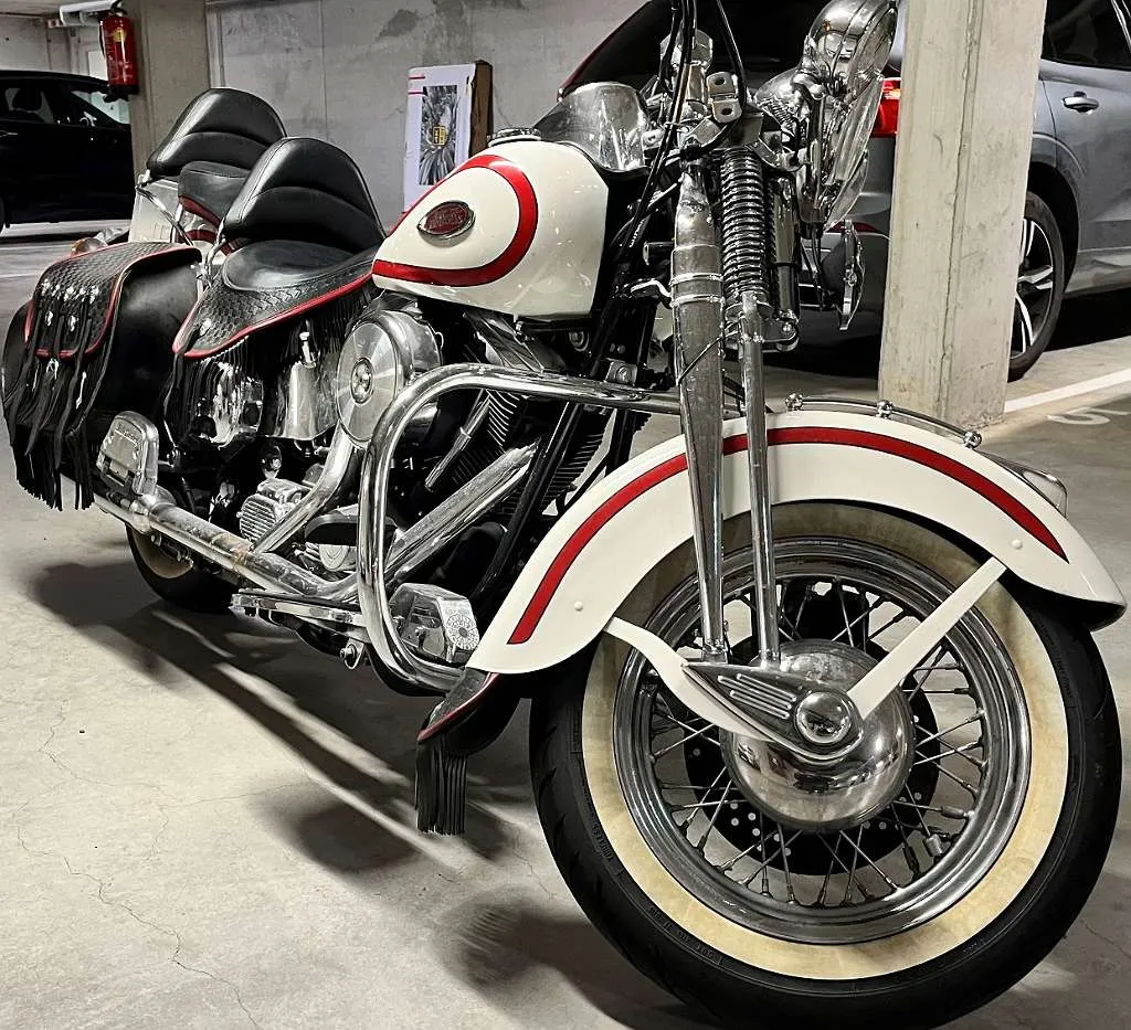 Harley-Davidson Softail