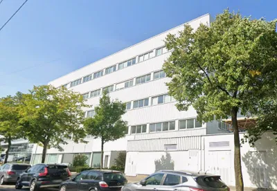 Gewerbeimmobilie mieten in Wien – 2 325 m², € 10