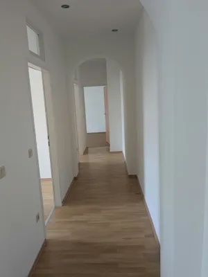 4-Zimmer-Wohnung mieten in Baden – 114 m², € 890 – Bild 6 von 18