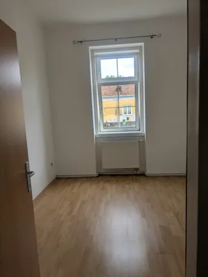 4-Zimmer-Wohnung mieten in Baden – 114 m², € 890 – Bild 8 von 18