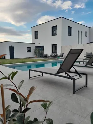 3-Zimmer-Haus mieten in Neusiedl am See – 115 m², € 2.200 – Bild 1 von 10