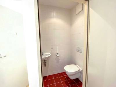 2-Zimmer Wohnung nahe Burggasse in 1070 Wien zu mieten – Bild 2