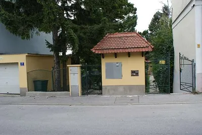 6-Zimmer-Haus mieten in Korneuburg – 222 m², € 2.690 – Bild 2 von 44