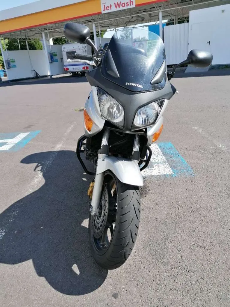 Honda CBF