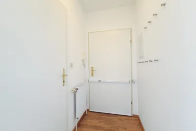 NUR PRIVAT!!! 3 Zimmer DG- Wohnung mit kl. Terrasse – Bild 3