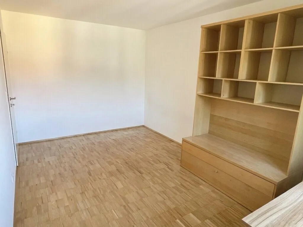 2-Zimmer-Dachgeschosswohnung in Innenstadtlage – pohled 3