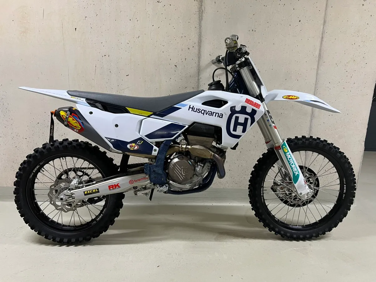 Husqvarna FC