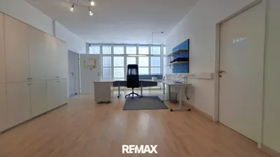 4-Zimmer-Gewerbeimmobilie mieten in Salzburg-Umgebung – 142 m², € 1.650 – Bild 5 von 11