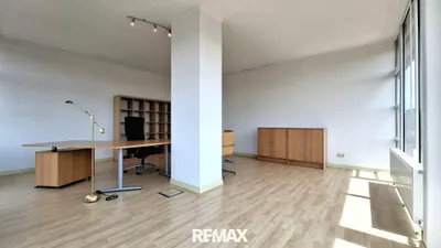 4-Zimmer-Gewerbeimmobilie mieten in Salzburg-Umgebung – 142 m², € 1.650 – Bild 4 von 11