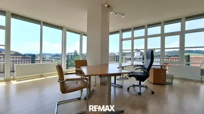 4-Zimmer-Gewerbeimmobilie mieten in Salzburg-Umgebung – 142 m², € 1.650 – Bild 2 von 11