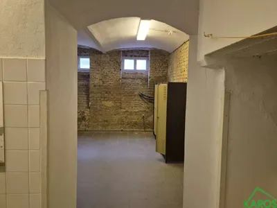 Gewerbeimmobilie mieten in Wien – 292 m², € 3.207 – Bild 9 von 21