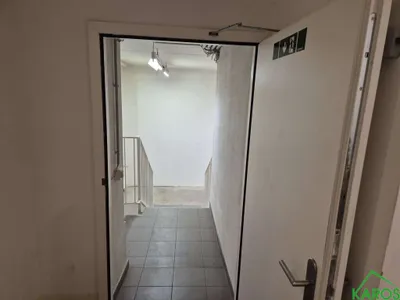 Gewerbeimmobilie mieten in Wien – 292 m², € 3.207 – Bild 4 von 21