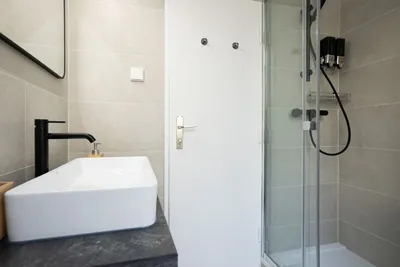 1-Zimmer-Wohnung mieten in Wien – 40 m², € 1.942 – Bild 30 von 30
