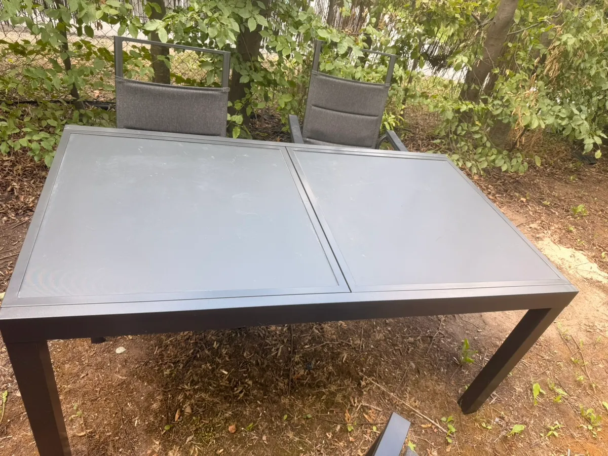 Garten Glastisch Ausziehbar Alu, € 100,- (8053 Wetzelsdorf)