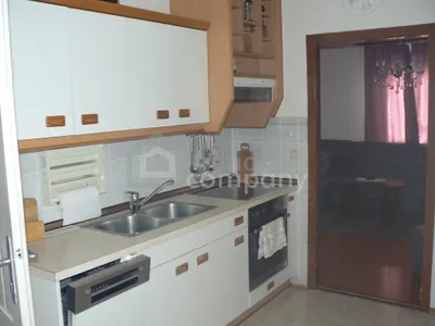8-Zimmer-Haus kaufen in Perg – 746 m², € 168.000 – Bild 6 von 12
