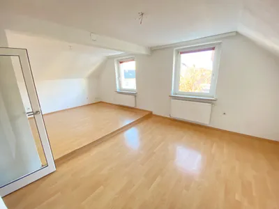 2-Zimmer-Wohnung mieten in Linz Land – 65 m², € 766 – Bild 1 von 7