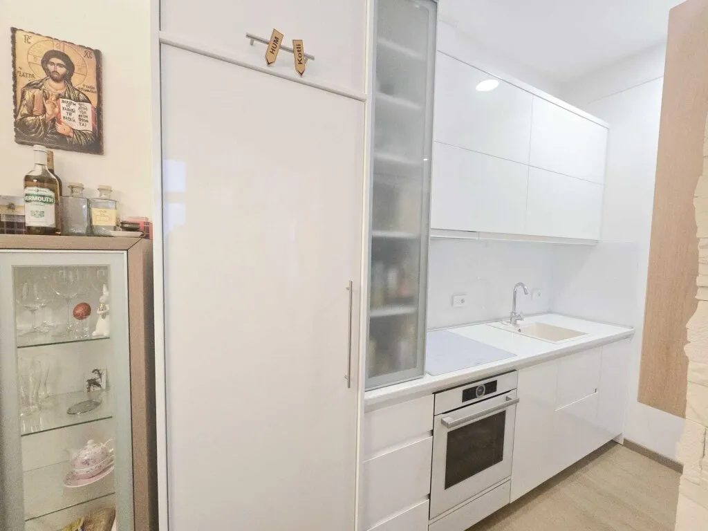 ++ Nur wenige Schritte vom Haus des Meeres und Mariahilfer Straße entfernt + Moderne Terrassenwohnung 62m², 1060 Wien - Top Ausstattung, Fußbodenheizung/Klima/Lift ++ - Ansicht 3