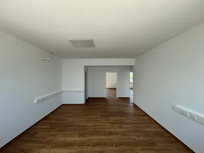 4-Zimmer-Gewerbeimmobilie mieten in Baden – 113 m², € 1.746 – Bild 3 von 15