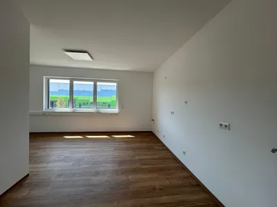 4-Zimmer-Gewerbeimmobilie mieten in Baden – 113 m², € 1.746 – Bild 5 von 15
