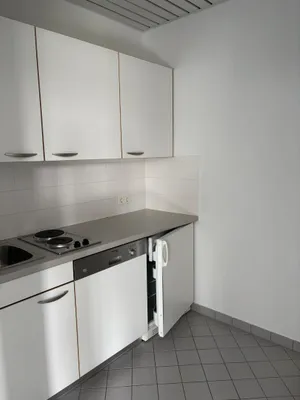 1-Zimmer-Gewerbeimmobilie mieten in Mödling – 49 m², € 587 – Bild 7 von 7