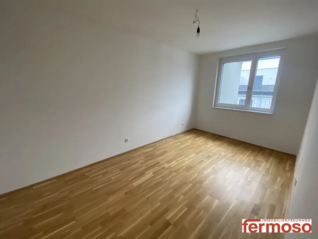 Moderne 2 Zimmer Wohnung mit atemberaubender Terrasse - Skats 2