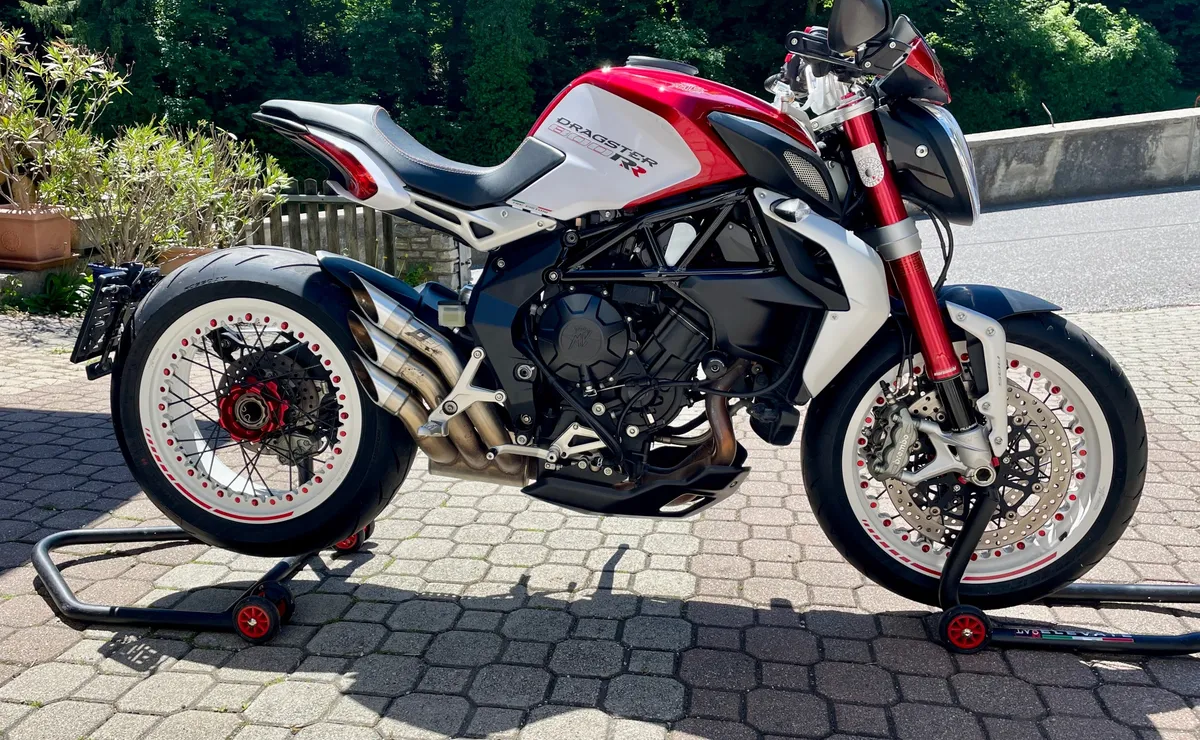 MV Agusta Brutale