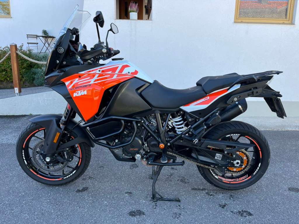 KTM 1290 Super Adventure S Tourer