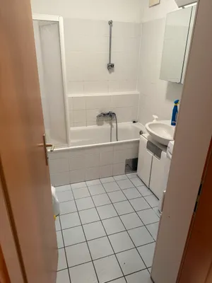 2-Zimmer-Wohnung mieten in Neunkirchen – 52 m², € 305 – Bild 3 von 15