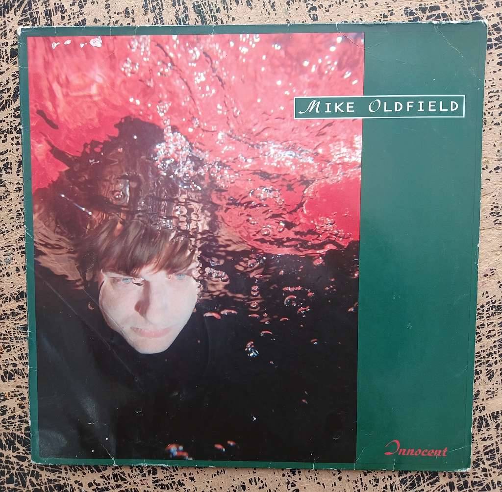 KNICK-MAXI : -) du gucken : -) Lead Vocals, Backing Vocals - Anita Hegerland : -) [WAR die kleine Anita,1971 die mit Roy Black "Schön ist es auf der Welt zu sein" TRÄLLERTE : -) Maxi 12078 Mike Oldfield - Innocent 1989 Synth-pop REST unten