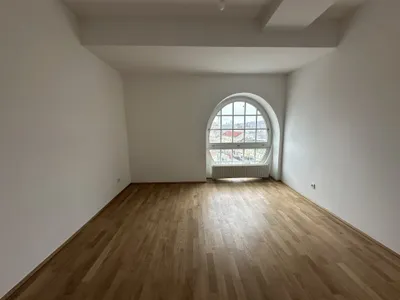 Repräsentative Wohnung mit Terrasse in bester Lage des 13. Bezirks - Ihr neues Zuhause wartet!