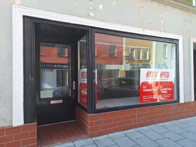 Gewerbeimmobilie mieten in Ried im Innkreis – 180 m², € 1.724
