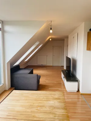 Sanierte 3-Zimmer-Wohnung mit 2 Balkonen - Nachmieter ab 1. Oktober gesucht (1200 Wien)