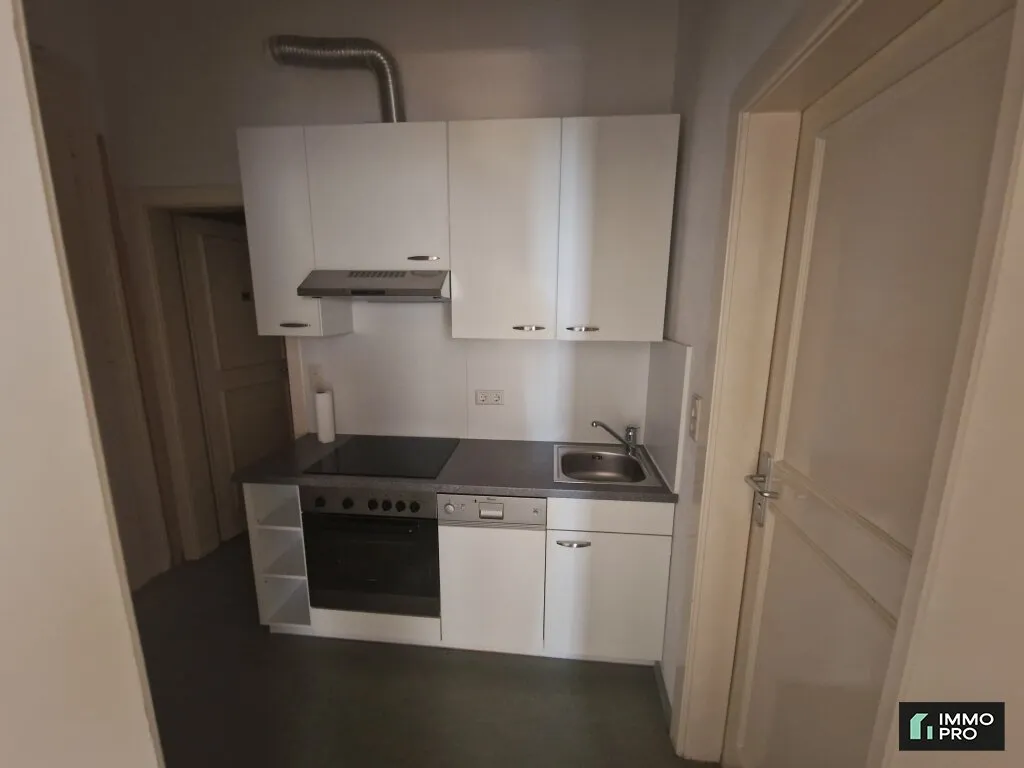 Schöne 2-Zimmer-Wohnung in zentraler Lage zu vermieten! Marburger Kai! – pohled 2