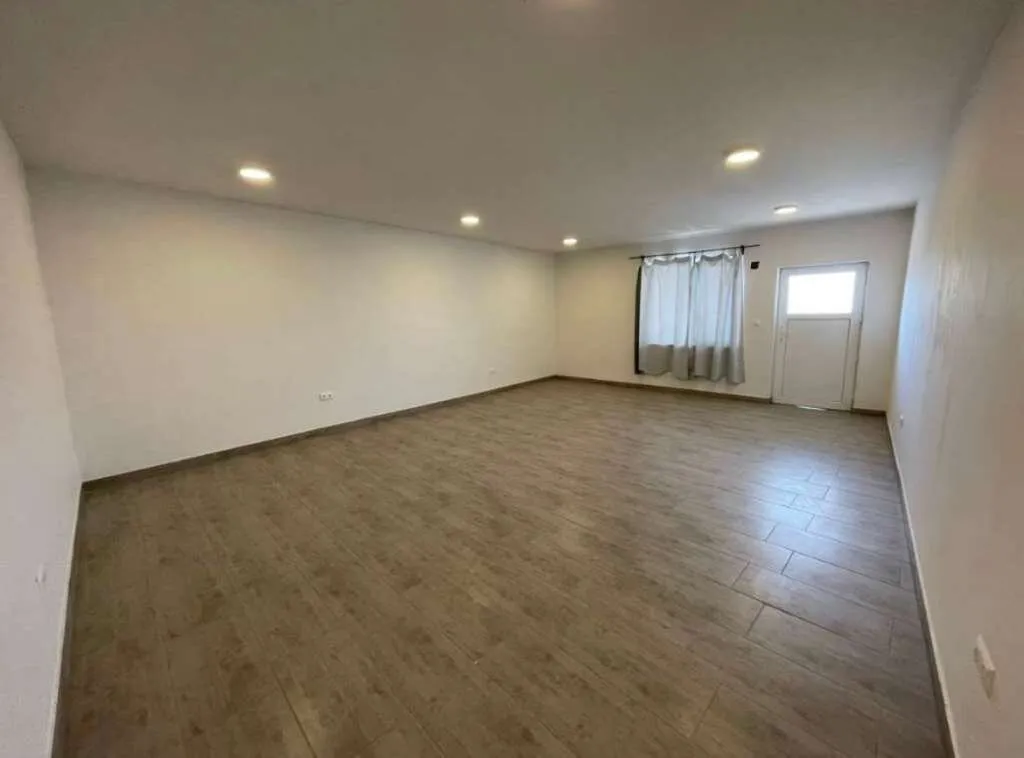 PROVISIONSFREI!!! Verschiedene Nutzungsmöglichkeiten Büro, Musik Proberaum, Hobby, Fotostudio etc. - Ansicht 2