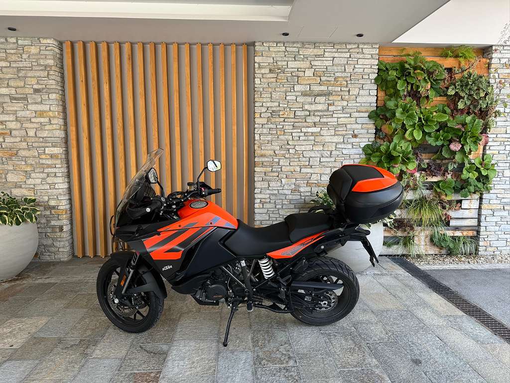 KTM 1290 Super Adventure S Tourer