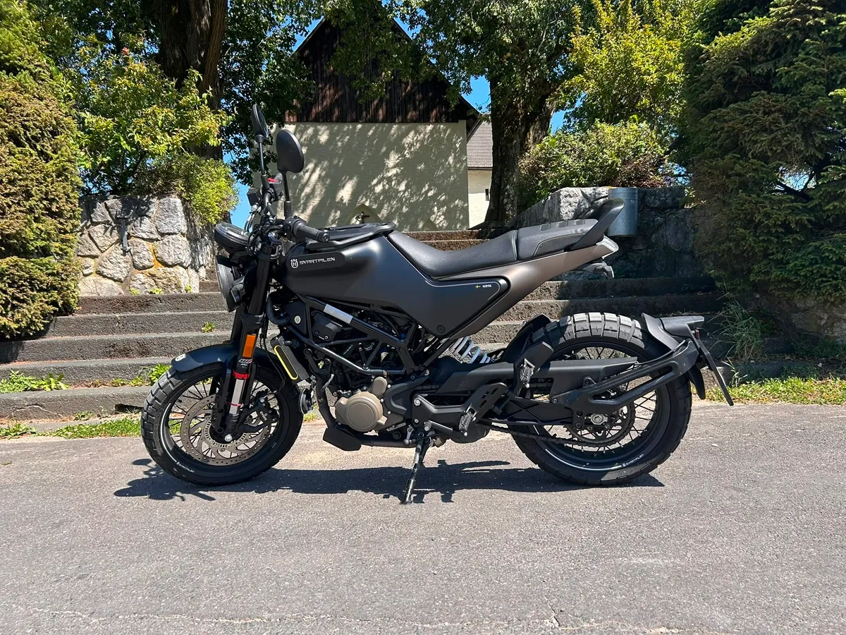 Husqvarna Svartpilen 125